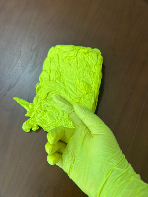 نیتریل رنگی