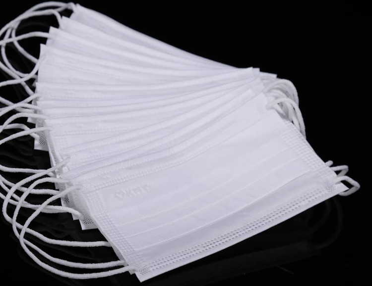 ماسک سفید نگارین