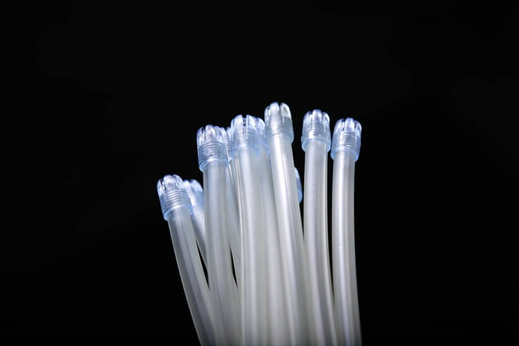 سرساکشن سفید نگارین