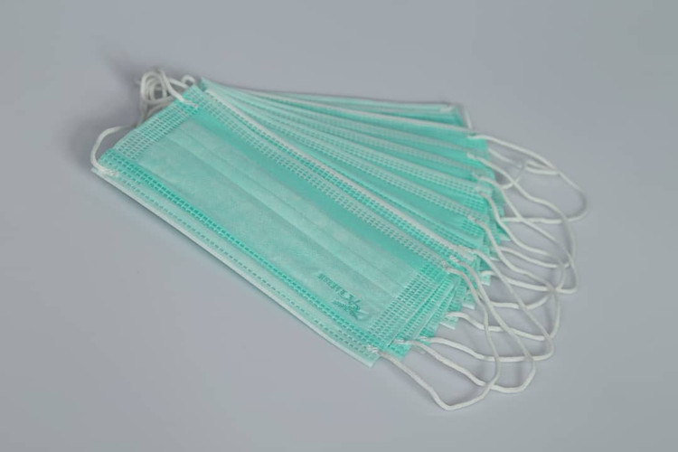 ماسک سبز نگارین